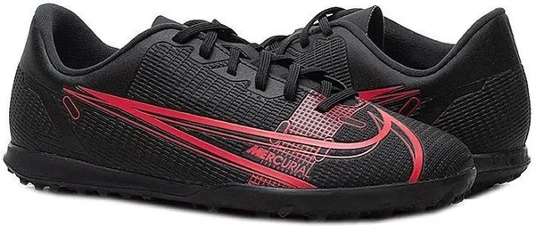 Сороконіжки (шиповки) підліткові Nike VAPOR 14 CLUB TF чорно-червоні CV0945-090