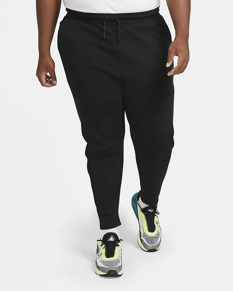 Спортивные штаны Nike NSW TCH FLC JGGR черные CU4495-010