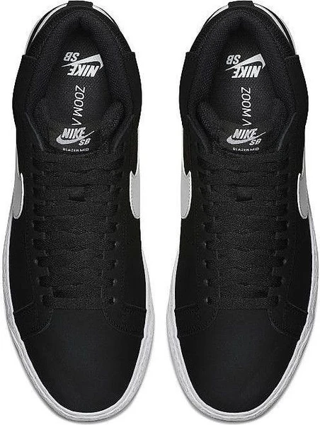 Кроссовки Nike SB Zoom Blazer Mid черно-белые 864349-002