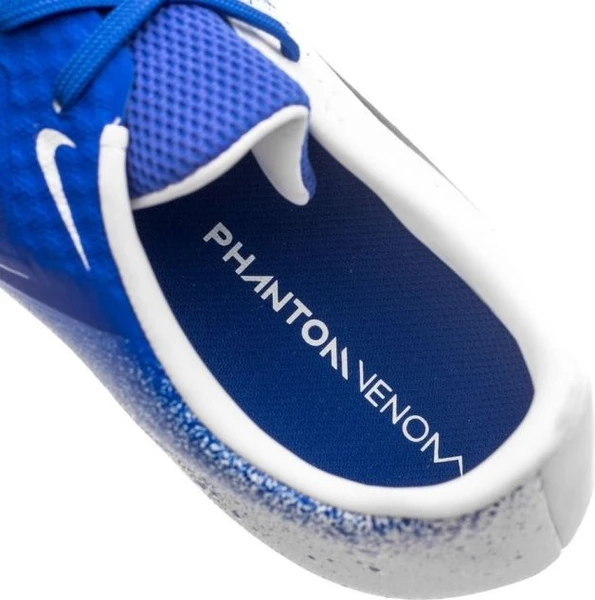 Бутсы для футбола Nike Phantom Venom Academy FG AO0566-104