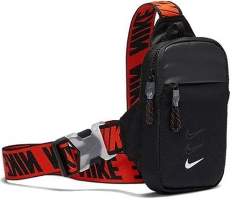 Сумка на пояс Nike Sportswear Essentials S Hip Pack черная BA5904-010