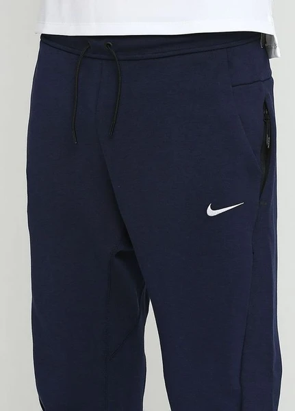 Спортивные штаны Nike Barcelona Sweatpants NSW Tech Fleece темно-синие AH5463-455