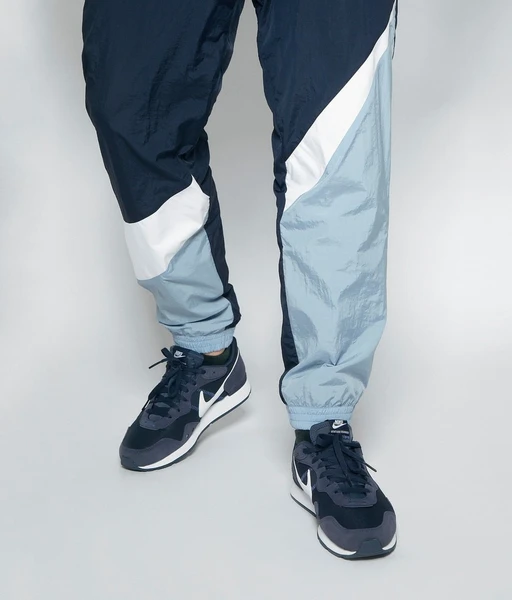 Спортивні штани Nike Sportswear Harbour Pant Woven Statement сині AR9894-451