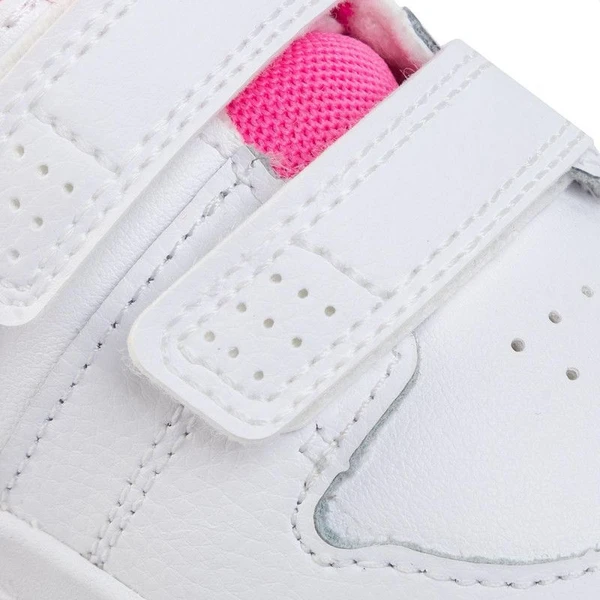 Кроссовки детские Nike Pico 5 розово-белые AR4162-102