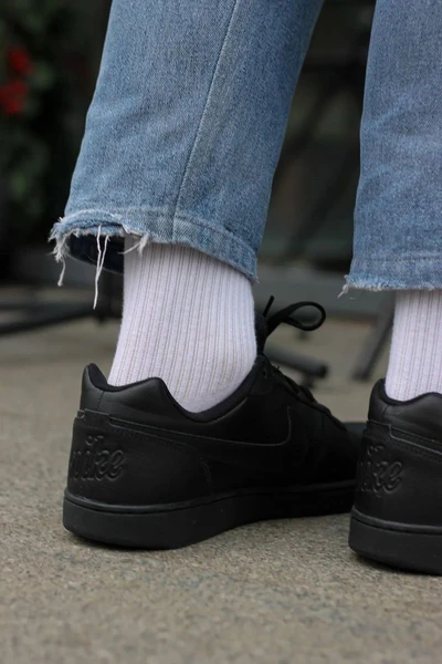 Кросівки Nike EBERNON LOW чорні AQ1775-003