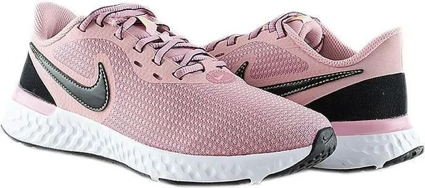 Кросівки жіночі Nike REVOLUTION 5 EXT рожево-чорні CZ8590-600