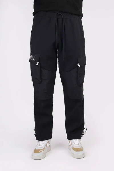 Спортивные штаны Nike Jordan 23ENG FLC PNT черные CZ8274-010