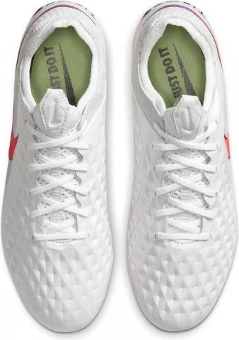 Бутсы Nike Tiempo Legend 8 Elite FG белые AT5293-163