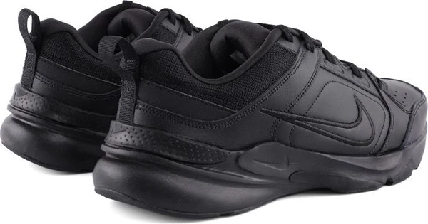 Кроссовки Nike DEFY ALL DAY черные DJ1196-001