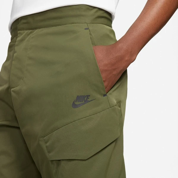 Штаны спортивные Nike TE WVN UL UTILITY PANT зеленые DH3866-326
