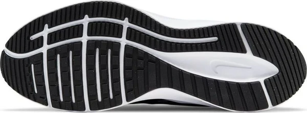 Кроссовки Nike QUEST 3 SHIELD черные CQ8894-001