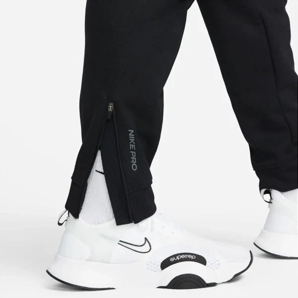 Штаны спортивные Nike NP TF THRMA SPHR PANT черные DD2122-010