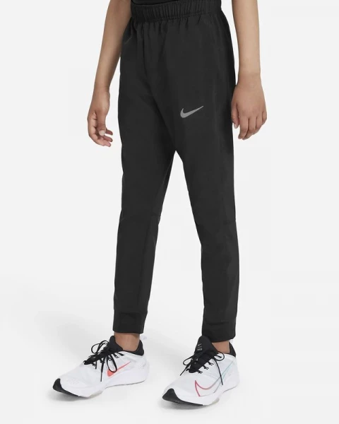 Штаны споритвные подростковые Nike DF WOVEN PANT черные DD8428-010