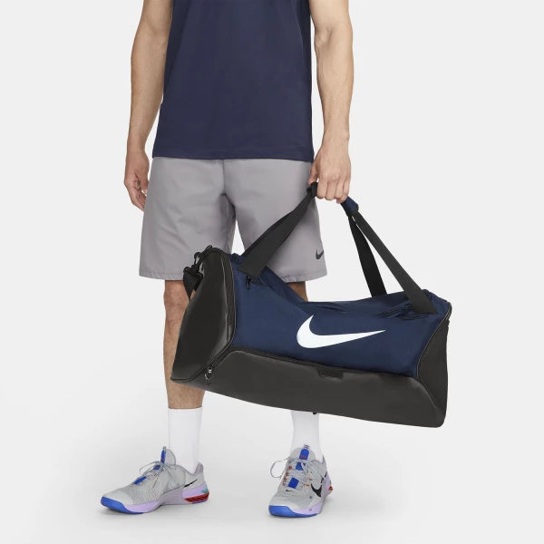 Сумка спортивная Nike BRSLA M DUFF - 9.5 (60L) темно-синяя DH7710-410