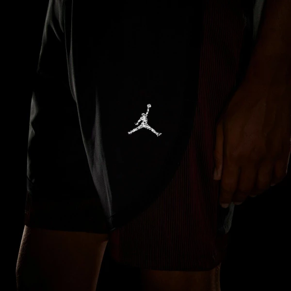 Шорты баскетбольные Nike Jordan DF SPRT STMT SHORT черные DM1829-045