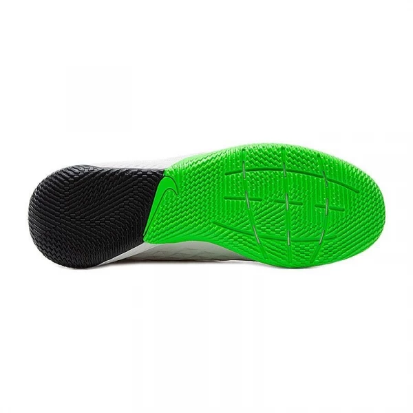 Футзалки (бампы) Nike React Tiempo Legend 8 Pro IC бело-салатовые S AT6134-030