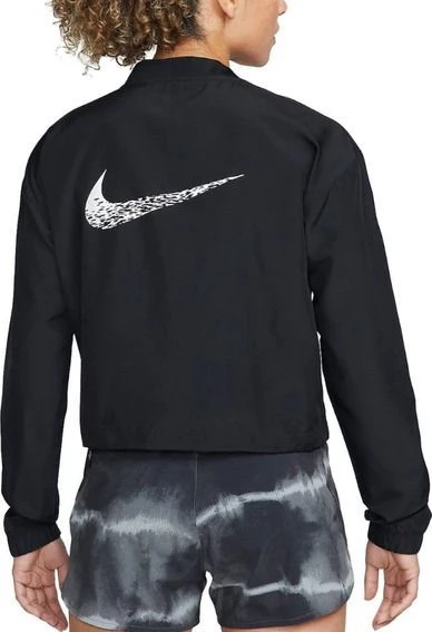 Вітровка жіноча Nike W NK SWOOSH RUN JACKET чорна DM7775-010
