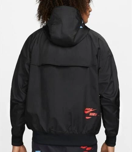 Куртка Nike M NSW SPE+ WVN WR JKT MFTA черная DM6867-010