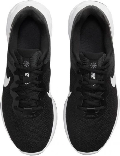 Кросівки жіночі Nike W REVOLUTION 6 чорні DC3729-003