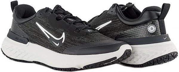 Кросівки бігові Nike REACT MILER 2 SHIELD чорні DC4064-001