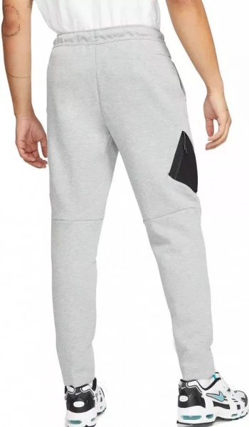 Спортивные штаны Nike M NSW TCH FLC UTILITY PANT серые DM6453-063