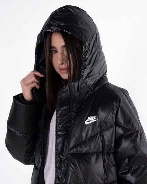 Куртка женская Nike W NSW TF CITY HD PARKA черная DH4081-010