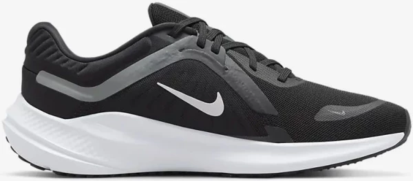 Кросівки бігові Nike QUEST 5 чорні DD0204-001