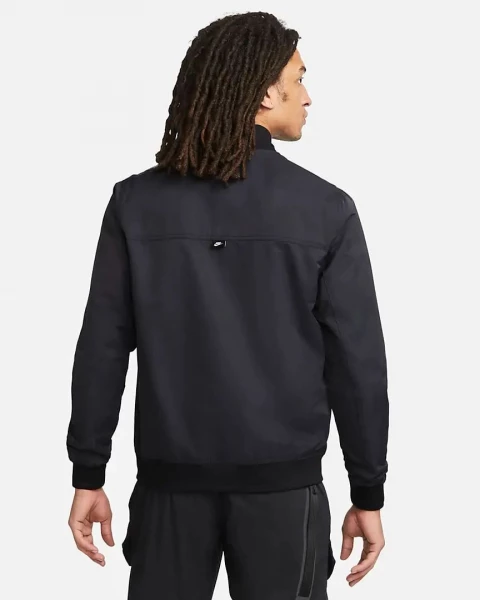 Куртка Nike M NK CLUB WVN UL BOMBR JKT черная DM6821-010
