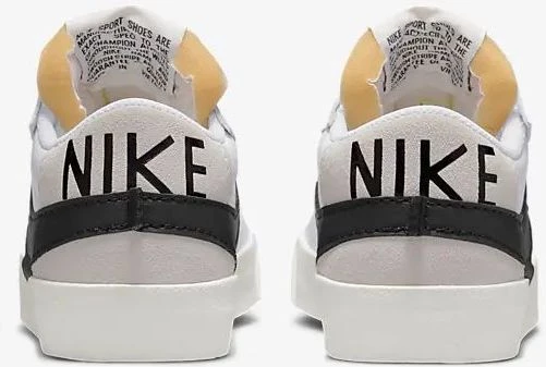 Кросівки Nike BLAZER LOW 77 JUMBO білі DN2158-101