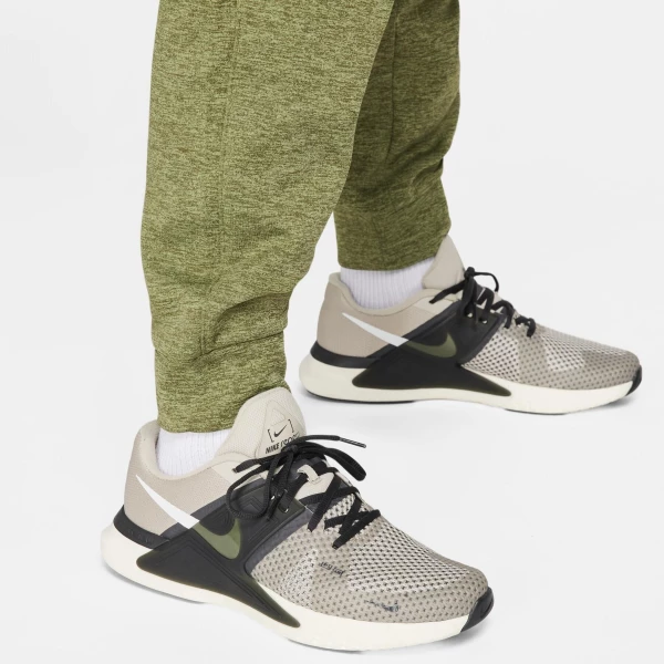 Спортивні штани Nike M NK TF PANT TAPER зелені DQ5405-326
