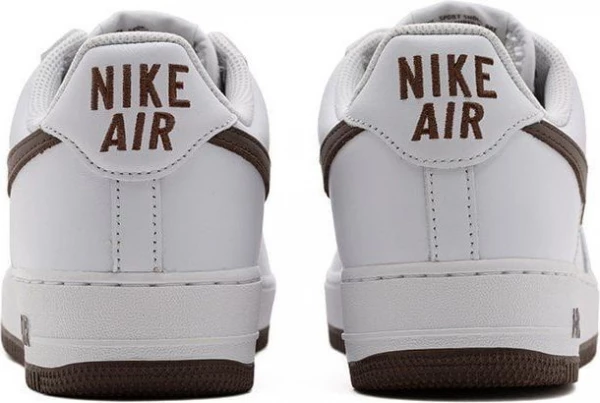 Кроссовки Nike AIR FORCE 1 LOW RETRO белые DM0576-100