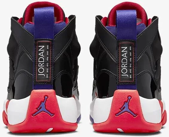 Кроссовки баскетбольные Nike JORDAN JUMPMAN TWO TREY черные DO1925-001
