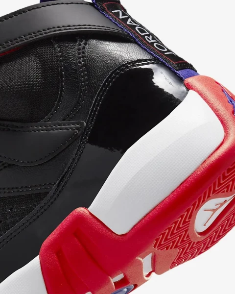 Кроссовки баскетбольные Nike JORDAN JUMPMAN TWO TREY черные DO1925-001