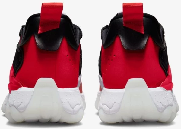 Кросівки Nike JORDAN DELTA 2 SE чорно-червоні DH6937-001