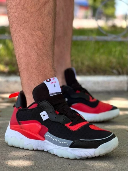 Кросівки Nike JORDAN DELTA 2 SE чорно-червоні DH6937-001