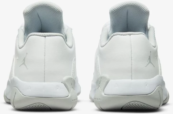 Кроссовки детские Nike JORDAN AIR 11 CMFT LOW (GS) белые CZ0907-101