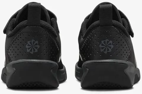 Кросівки дитячі Nike OMNI MULTI-COURT (PS) чорні DM9026-001
