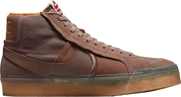 Кроссовки Nike SB ZOOM BLAZER MID PRM PLUS коричневые DV5468-200