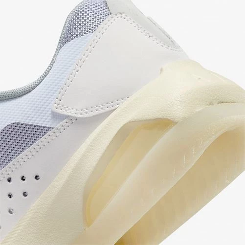 Кроссовки детские Nike JORDAN AIR 200E бело-серые DM9677-110