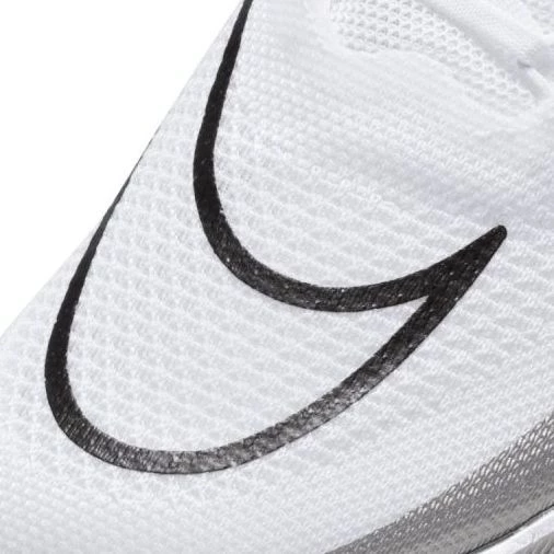 Кросівки бігові Nike ZOOMX STREAKFLY білі DJ6566-101