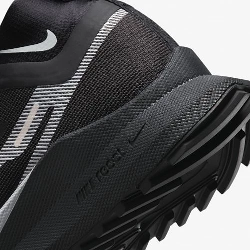 Кросівки для трейлраннінгу жіночі Nike W REACT PEGASUS TRAIL 4 GTX чорні DJ7929-001