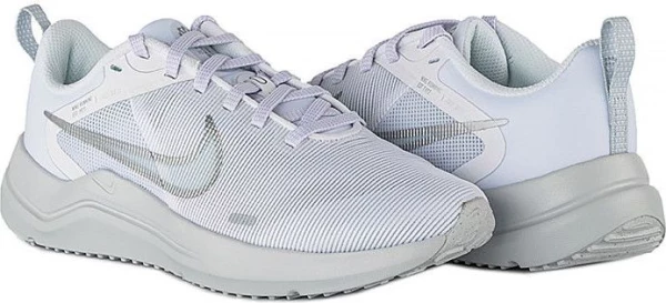 Кроссовки беговые женские Nike DOWNSHIFTER 12 белые DD9294-100