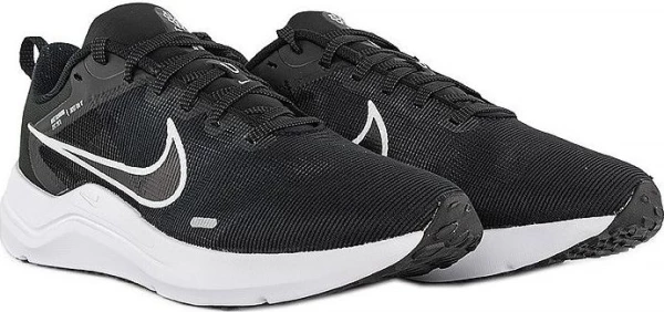 Кросівки бігові Nike DOWNSHIFTER 12 чорні DD9293-001