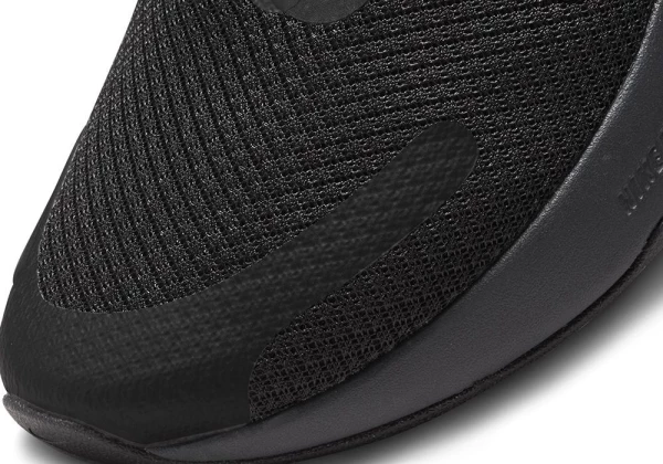 Кроссовки беговые Nike RENEW RIDE 3 черные DC8185-004