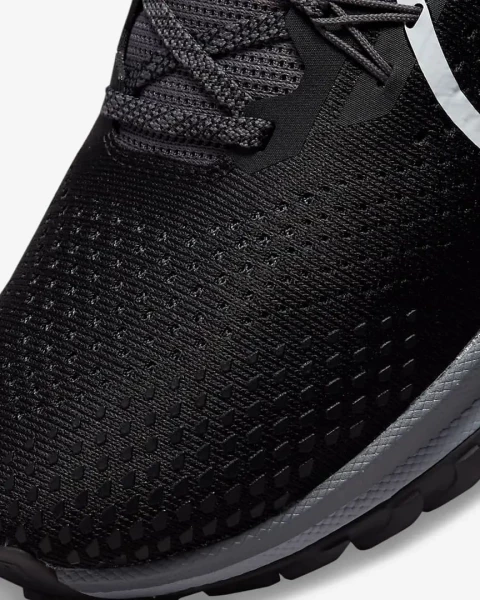 Кроссовки беговые Nike REACT PEGASUS TRAIL 4 черные DJ6158-001