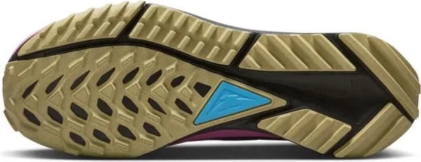 Кросівки бігові жіночі Nike W REACT PEGASUS TRAIL 4 GTX бордові FD0875-600