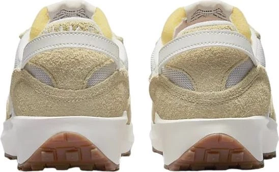 Кроссовки женские Nike WMNS WAFFLE DEBUT VNTG бежевые DX2931-001
