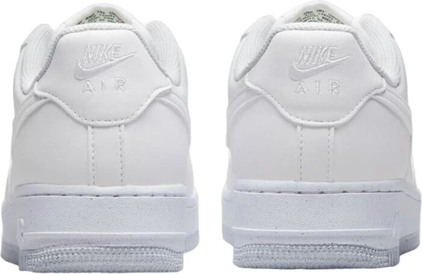Кросівки жіночі Nike AIR FORCE 1 '07 NEXT NATURE білі DC9486-101