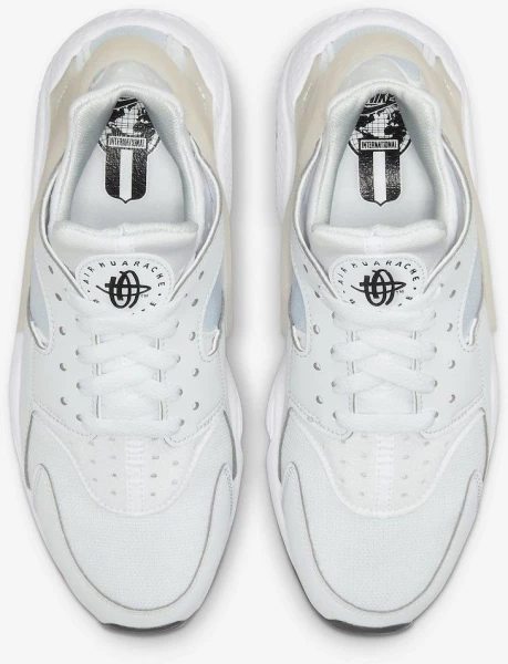 Кросівки жіночі Nike AIR HUARACHE білі DR5726-001