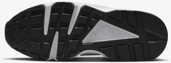 Кросівки жіночі Nike AIR HUARACHE білі DR5726-001
